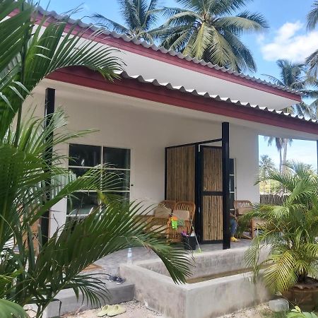 Nice Home Stay At Samroiyod Baanphakrimlay Exterior photo